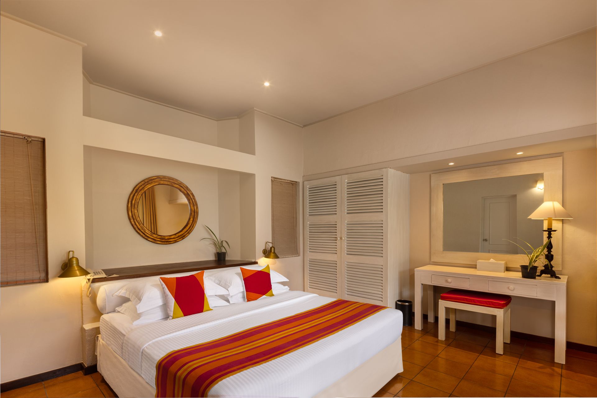 Adaaran Club Rannalhi Classic Ocean View Rooms