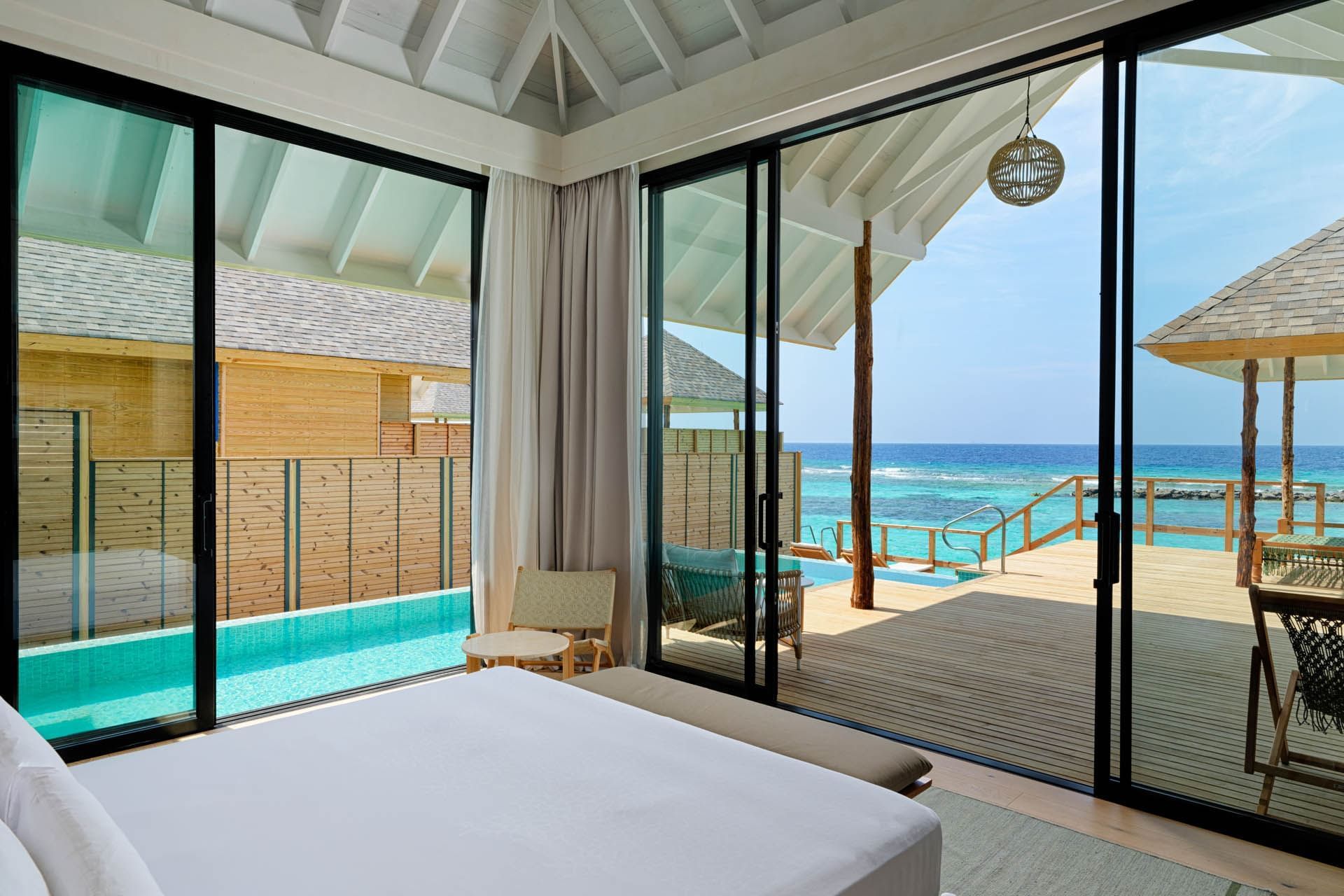 ananea Madivaru Maldives Deluxe Water Pool Villa